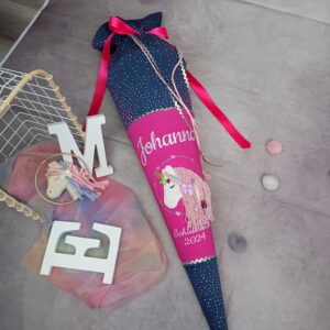 Schultüte zum Bärlaxy mit Einhorn und Namen aus Stoff