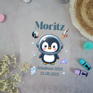Bügelbild für Schultüte Pinguin im Weltraum mit Namen A4