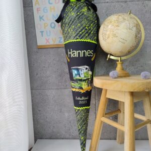 Schultüte zum Mähdreschbär mit Mähdrescher Namen aus Stoff