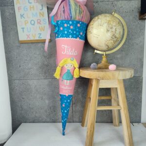 Schultüte zum Mermaid Lola mit Prinzessin 3D Haaren und Namen