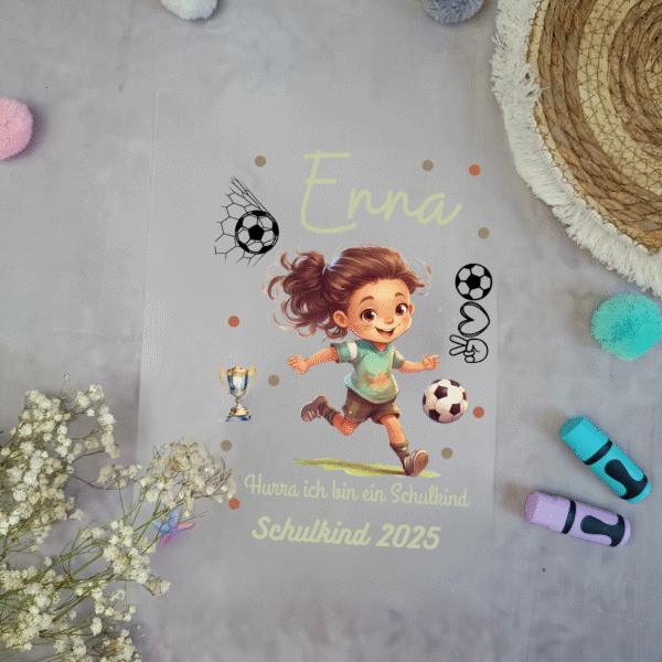 Bügelbild Fußball Mädchen für Schultüte – personalisiert mit Name – A4 Aufbügler Einschulung DIY
