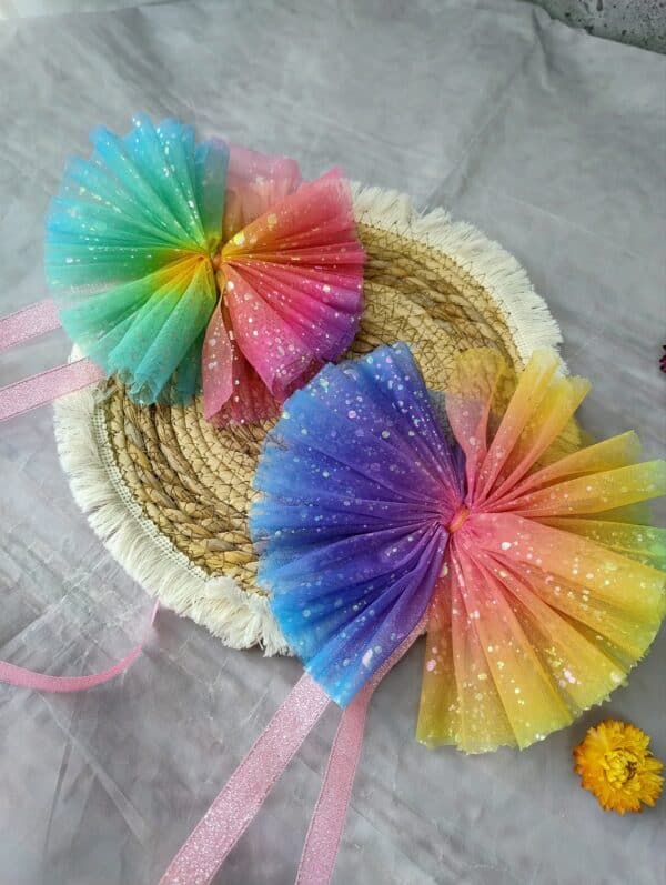 Schleife für Schultüte aus Tüll farblauf glitzer Regenbogen
