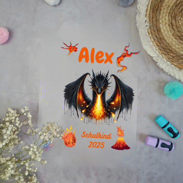 Bügelbild Lava Drache mit Name & Datum – für Schultüte, A4