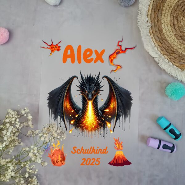 Bügelbild Lava Drache  für Schultüte mit Namen / Datum A4