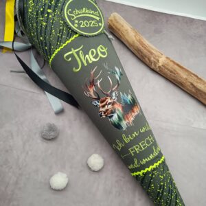 Schultüte zum Mähdreschbär mit Hirsch Namen aus Stoff