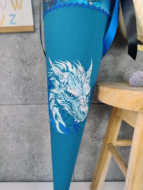 Schultüte Drache Eisdrache mit Namen und Datum – Bild 2