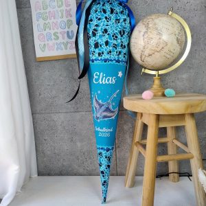 Schultüte zum Abtauchbär mit Rochen un Leuchtgarn personalisiert mit Namen für Jungs