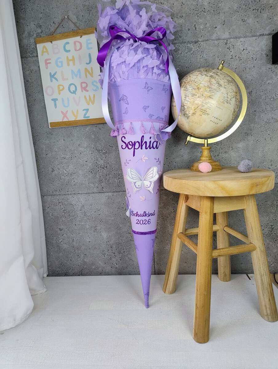 Schultüte zum mit Schmetterlingen Lila 3 D Schmetterling Tüll und Namen